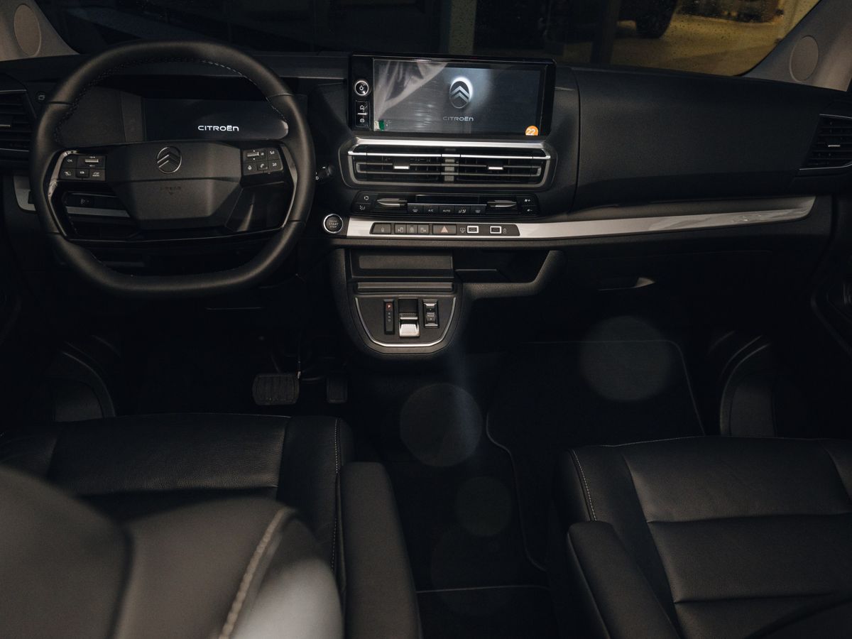 Фото автомобиля 13