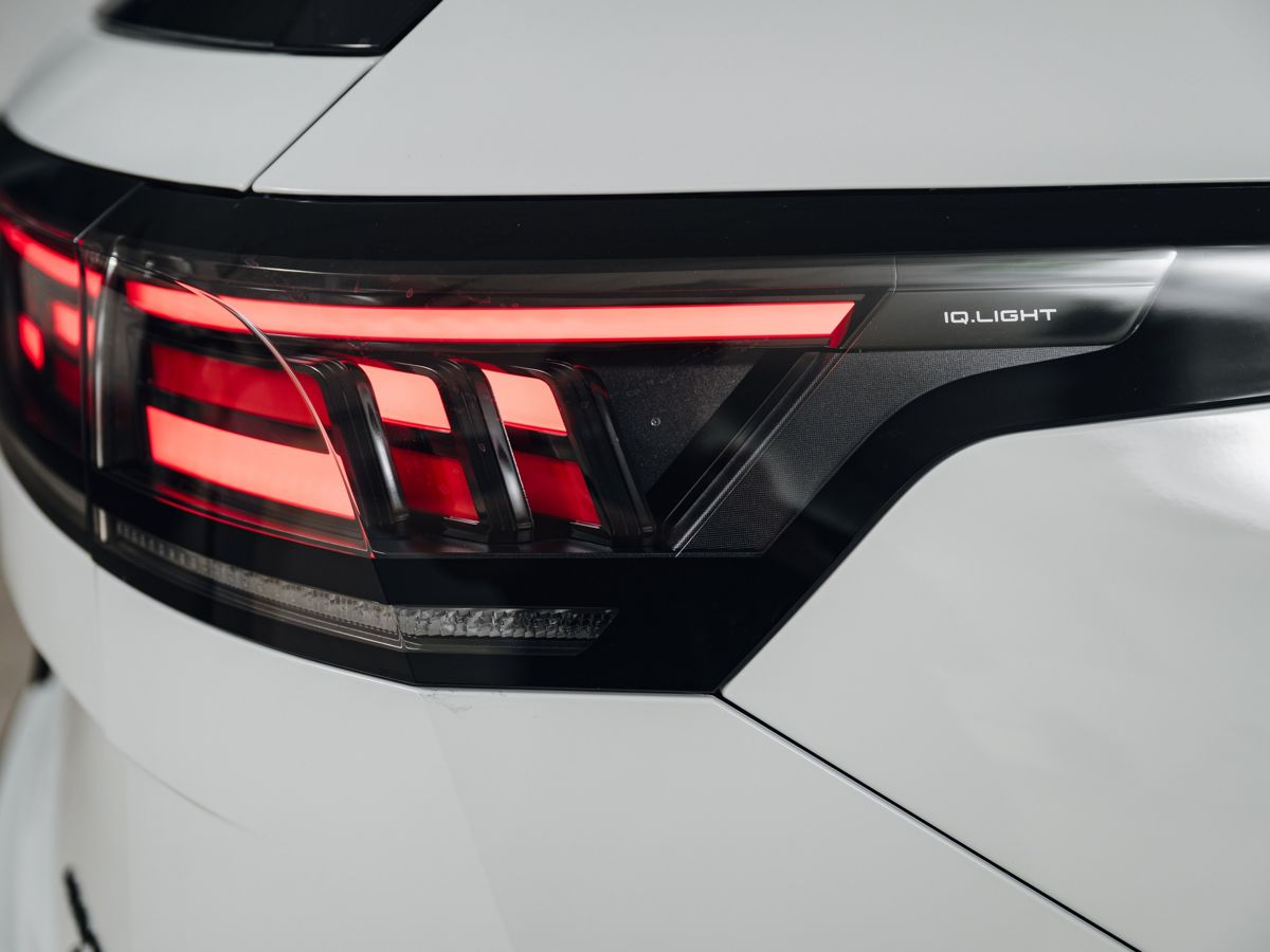 Фото автомобиля 8